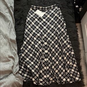 Zara Black and White Plaid A-Line Skirt